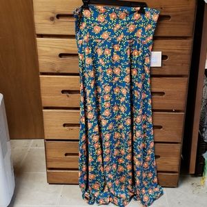 LuLaRoe Maxi skirt NWT, womens Large (14-16)